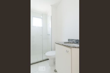 Apartamento à venda com 67m², 2 quartos e 1 vaga Apartamento à venda com 67m², 2 quartos e 1 vagaBanheiro da Suíte
