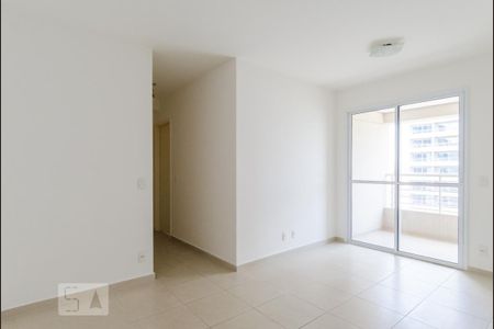 Apartamento à venda com 67m², 2 quartos e 1 vaga Apartamento à venda com 67m², 2 quartos e 1 vagaSala