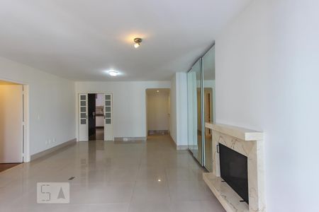 sala de apartamento para alugar com 3 quartos, 144m² em Vila Morse, São Paulo