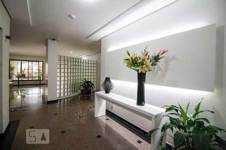 Apartamento para alugar com 85m², 3 quartos e 1 vagaHall Social