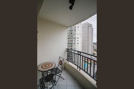 Varanda de apartamento para alugar com 3 quartos, 85m² em Vila Ipojuca, São Paulo