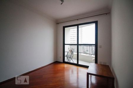 Sala de apartamento para alugar com 3 quartos, 85m² em Vila Ipojuca, São Paulo