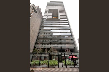 Fachada de kitnet/studio para alugar com 1 quarto, 28m² em República, São Paulo