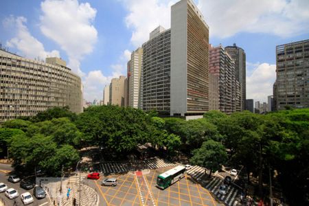 Vista de kitnet/studio para alugar com 1 quarto, 18m² em Cerqueira César, São Paulo