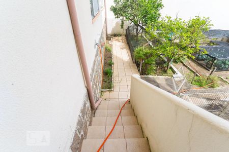 Casa à venda com 240m², 3 quartos e 7 vagas Casa à venda com 240m², 3 quartos e 7 vagasPátio