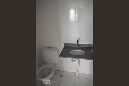 Banheiro de apartamento à venda com 1 quarto, 40m² em Jardim Peri, São Paulo