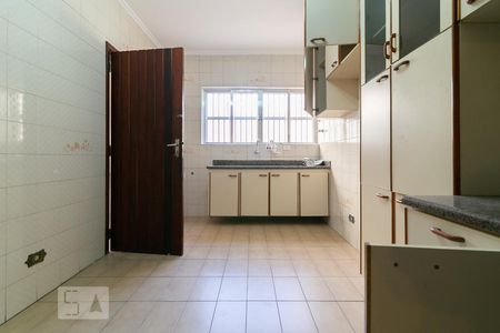 Casa para alugar com 184m², 4 quartos e 2 vagasCozinha