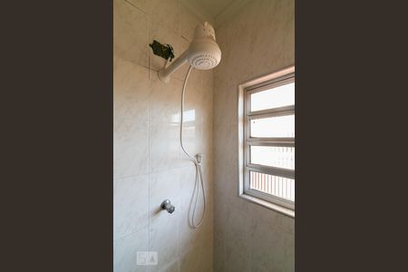 Casa para alugar com 184m², 4 quartos e 2 vagasDetalhe do banheiro da suíte 3