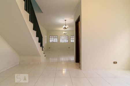 Sala de casa para alugar com 4 quartos, 184m² em Vila Gumercindo, São Paulo