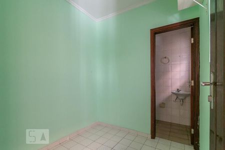 Casa para alugar com 184m², 4 quartos e 2 vagasQuarto e banheiro de serviço 