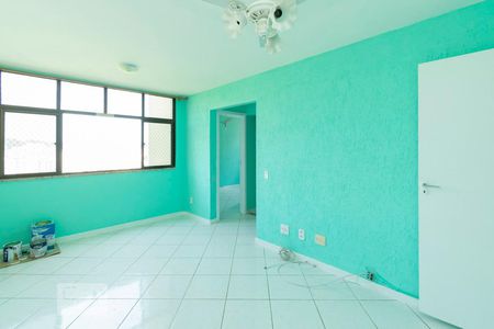 Apartamento para alugar com 60m², 2 quartos e sem vagaSala