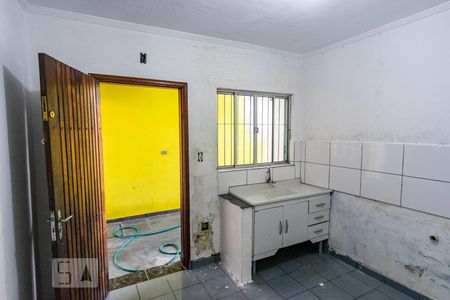 Cozinha de casa para alugar com 1 quarto, 25m² em Chácara Mafalda, São Paulo