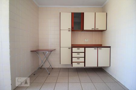 Apartamento à venda com 65m², 2 quartos e 1 vagaCozinha