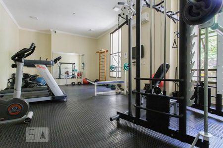 Apartamento à venda com 110m², 3 quartos e 2 vagas Apartamento à venda com 110m², 3 quartos e 2 vagasAcademia