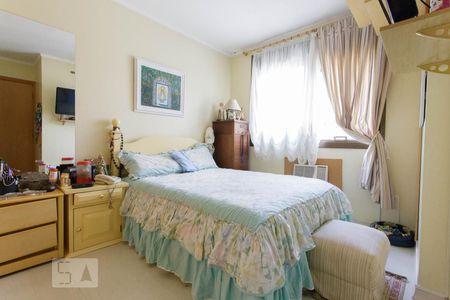 Apartamento à venda com 110m², 3 quartos e 2 vagas Apartamento à venda com 110m², 3 quartos e 2 vagasSuíte