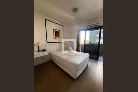 Sala/Quarto de apartamento para alugar com 1 quarto, 55m² em Centro, Campinas