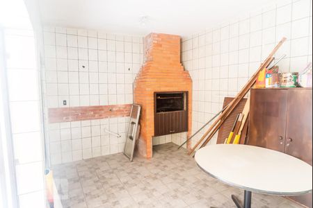 Casa à venda com 130m², 3 quartos e 1 vagaSala