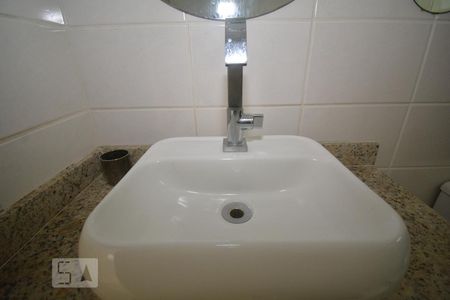 Apartamento à venda com 56m², 2 quartos e 1 vagaBanheiro