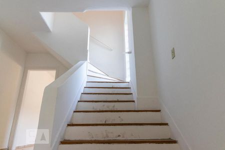 Acesso ao Segundo Piso de casa para alugar com 4 quartos, 160m² em Brooklin Novo, São Paulo