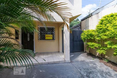 Casa para alugar com 160m², 4 quartos e 2 vagas Casa para alugar com 160m², 4 quartos e 2 vagasFrente da Casa