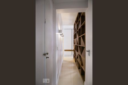 Apartamento para alugar com 174m², 4 quartos e 2 vagasHall de entrada suíte 2