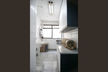 Apartamento para alugar com 174m², 4 quartos e 2 vagasÁrea de serviço