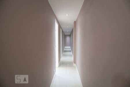 Corredor 1 de apartamento para alugar com 4 quartos, 174m² em Tijuca, Rio de Janeiro
