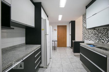 Apartamento para alugar com 174m², 4 quartos e 2 vagasCopa-cozinha