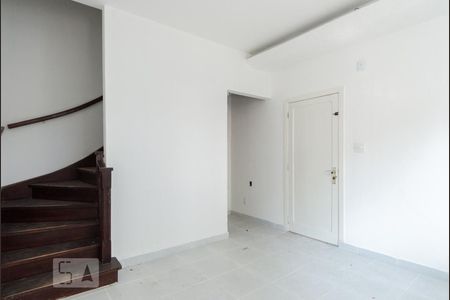 Sala de casa à venda com 2 quartos, 100m² em Vila Santa Teresa, Santo André