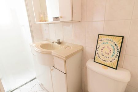Apartamento para alugar com 65m², 2 quartos e 1 vagaBanheiro da suite