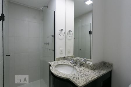 Studio para alugar com 35m², 1 quarto e 1 vagaDetalhe banheiro