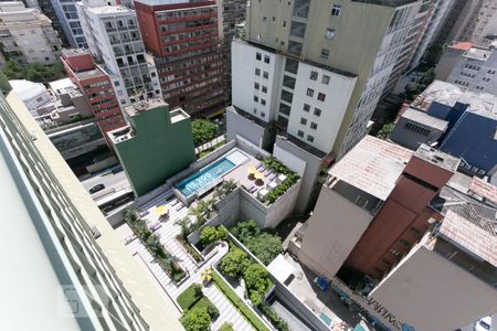 Studio para alugar com 35m², 1 quarto e 1 vagaVista da Piscina