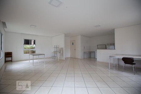 Apartamento à venda com 54m², 2 quartos e 1 vaga Apartamento à venda com 54m², 2 quartos e 1 vagaÁrea comum - Salão de festas
