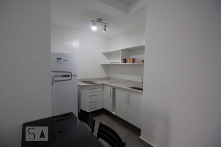 Cozinha de apartamento para alugar com 1 quarto, 44m² em Centro, São Paulo