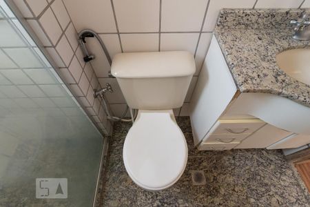 Banheiro de apartamento para alugar com 3 quartos, 68m² em Castelo, Belo Horizonte