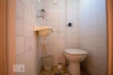 Apartamento para alugar com 74m², 2 quartos e 1 vagaBanheiro