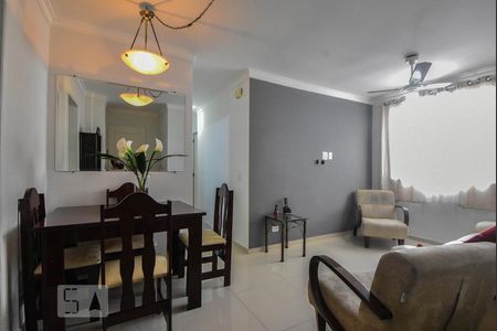 Sala de apartamento à venda com 3 quartos, 64m² em Vila Constança, São Paulo
