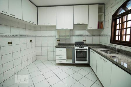 Casa à venda com 130m², 2 quartos e 1 vagaCozinha