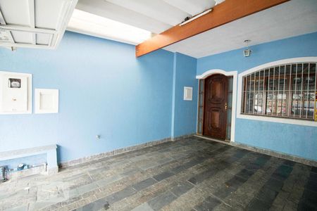 Casa à venda com 130m², 2 quartos e 1 vagaGaragem 