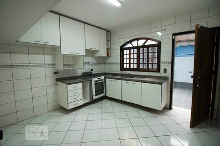 Casa à venda com 130m², 2 quartos e 1 vagaCozinha