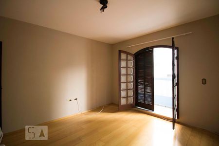 Casa à venda com 130m², 2 quartos e 1 vagaSuite 