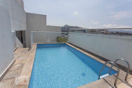 Apartamento à venda com 58m², 2 quartos e 1 vagapiscina