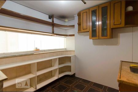 Casa à venda com 500m², 4 quartos e 7 vagasGaragem