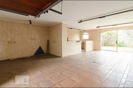 Casa à venda com 500m², 4 quartos e 7 vagasGaragem