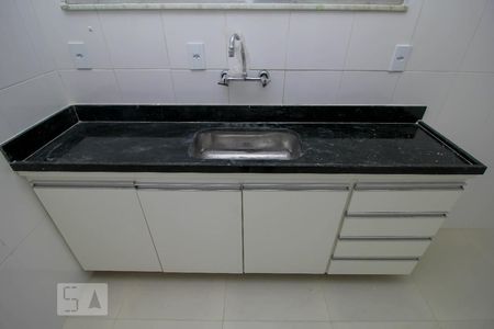 Apartamento à venda com 83m², 2 quartos e sem vagaCozinha