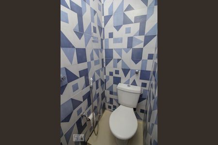 Apartamento à venda com 83m², 2 quartos e sem vagaBanheiro de Serviço