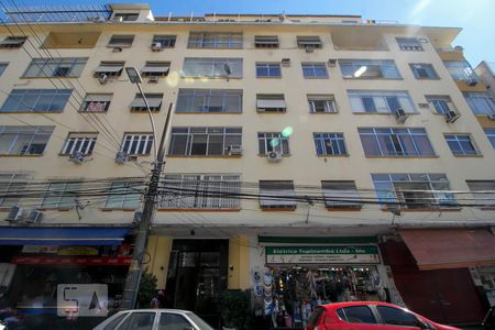 Apartamento à venda com 83m², 2 quartos e sem vagaFachada do Prédio