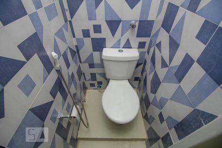 Apartamento à venda com 83m², 2 quartos e sem vagaBanheiro de Serviço