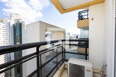 Studio para alugar com 30m², 1 quarto e 1 vaga Studio para alugar com 30m², 1 quarto e 1 vagaSacada