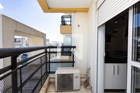 Studio para alugar com 30m², 1 quarto e 1 vaga Studio para alugar com 30m², 1 quarto e 1 vagaSacada